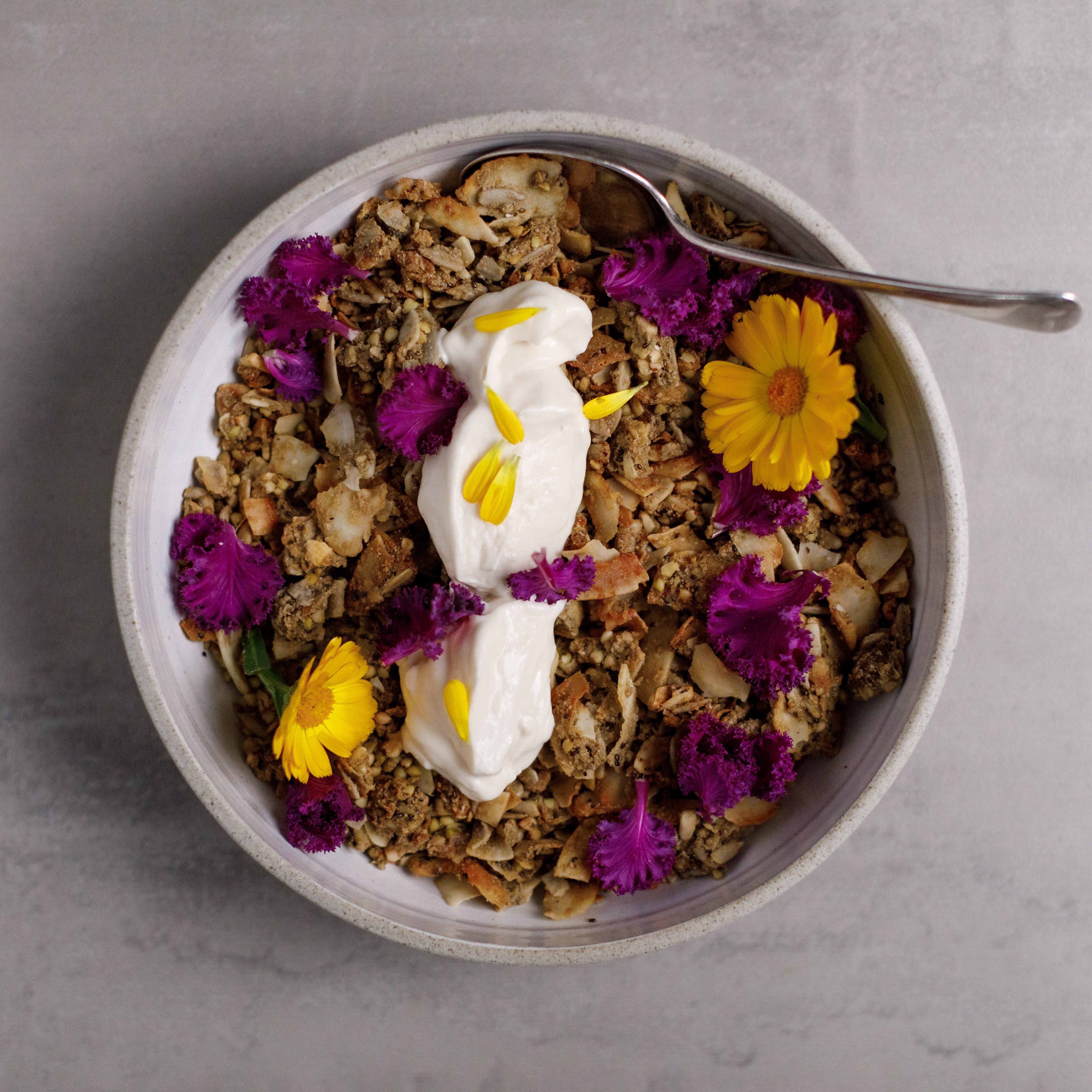 Mighty Fig Granola